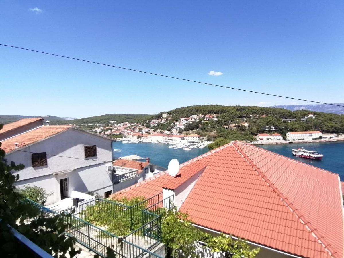 Apartments Piko2 Jelsa  Exterior foto