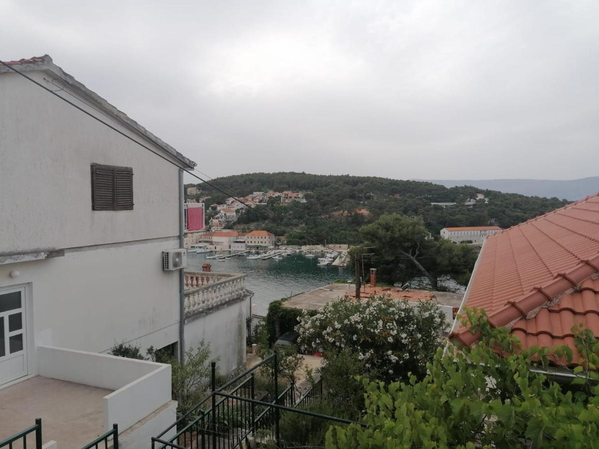 Apartments Piko2 Jelsa  Exterior foto