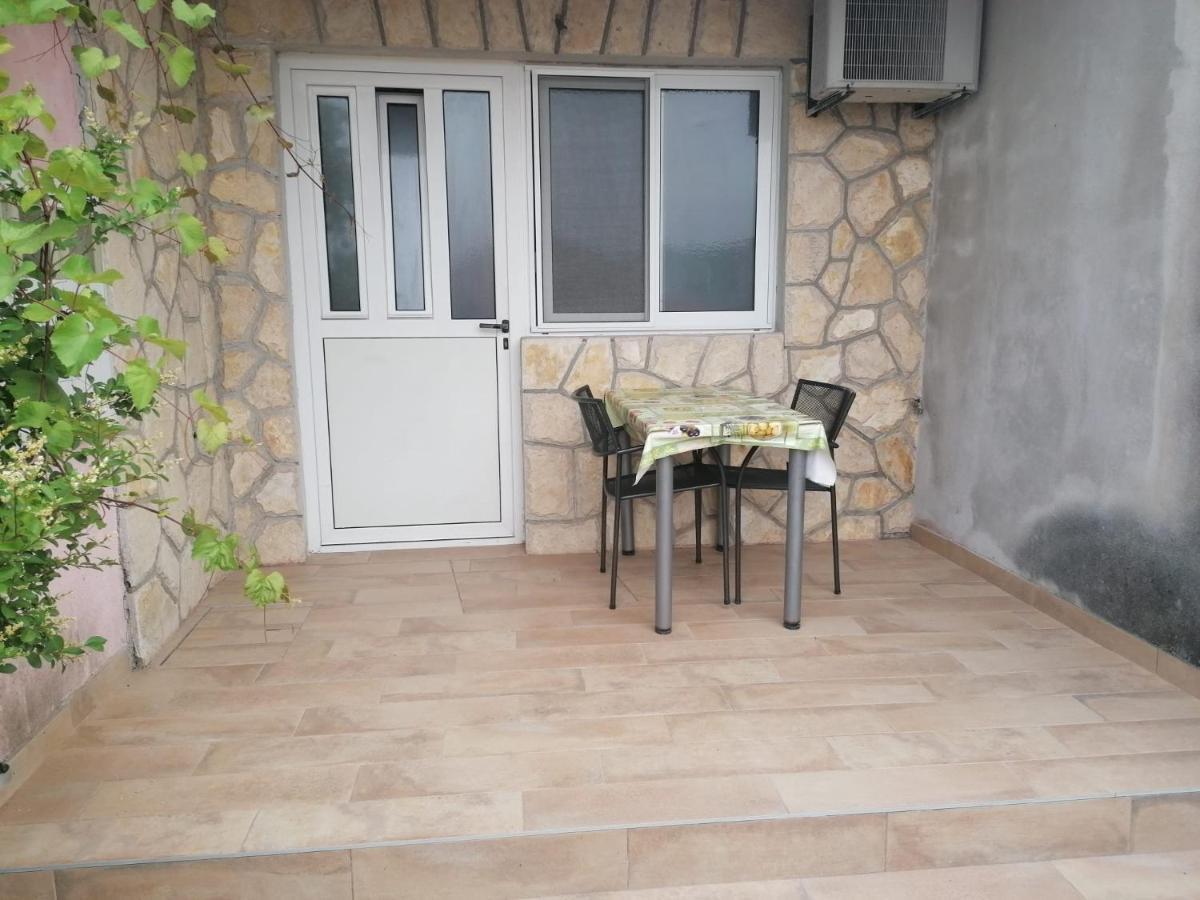 Apartments Piko2 Jelsa  Exterior foto