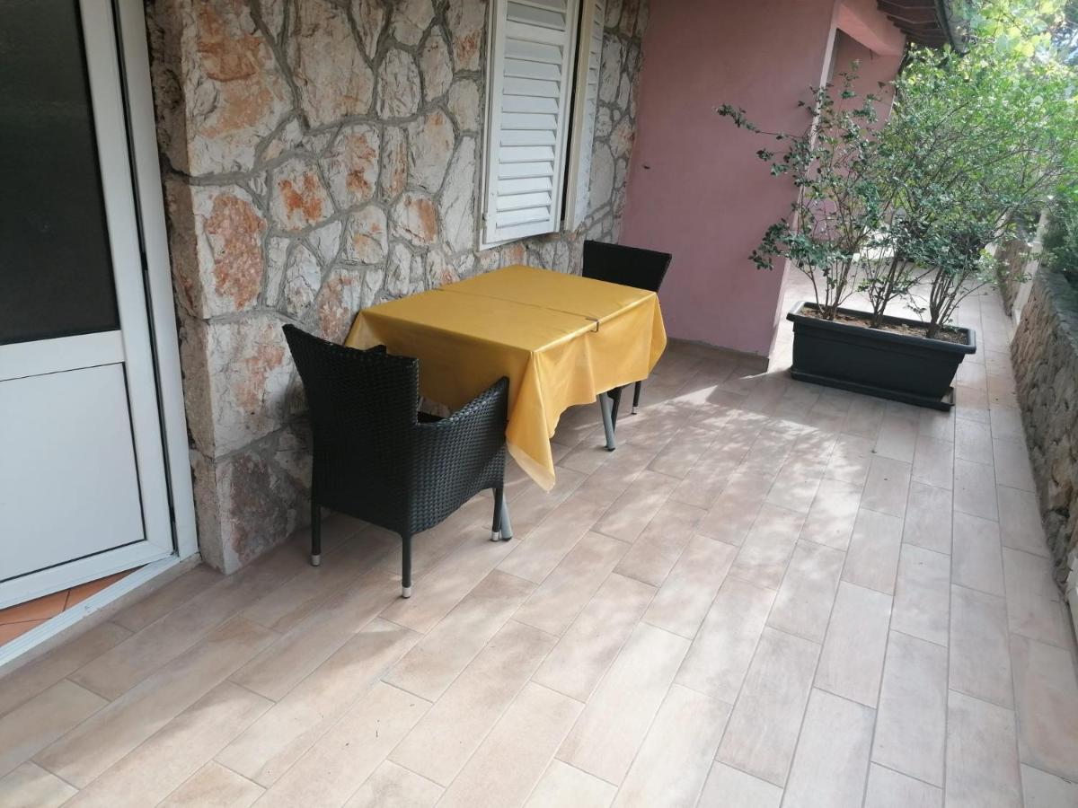 Apartments Piko2 Jelsa  Exterior foto